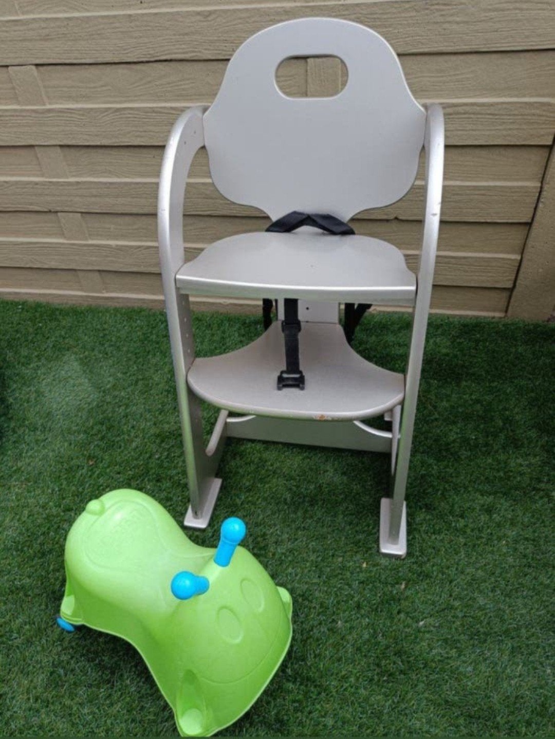 Gratis kinderstoel en rupsloopwagen, Ophalen