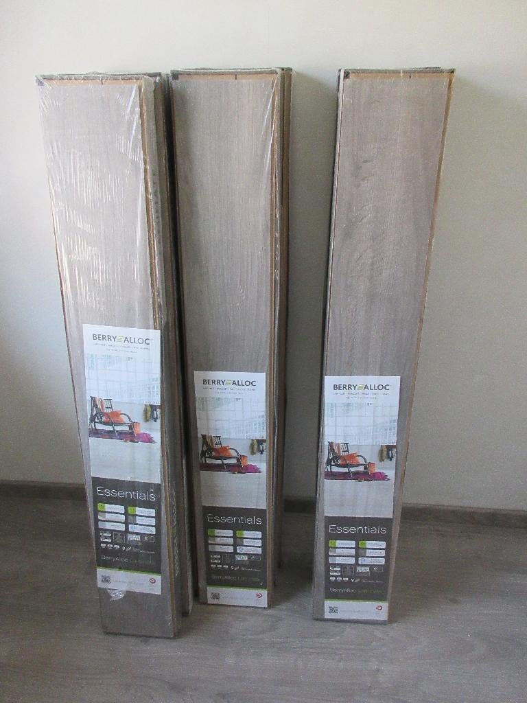 Laminaat Berryfloor parelgrijs eik, 22m² met ondervloer, Doe-het-zelf en Bouw, Vloerdelen en Plavuizen, Ophalen, Overige materialen