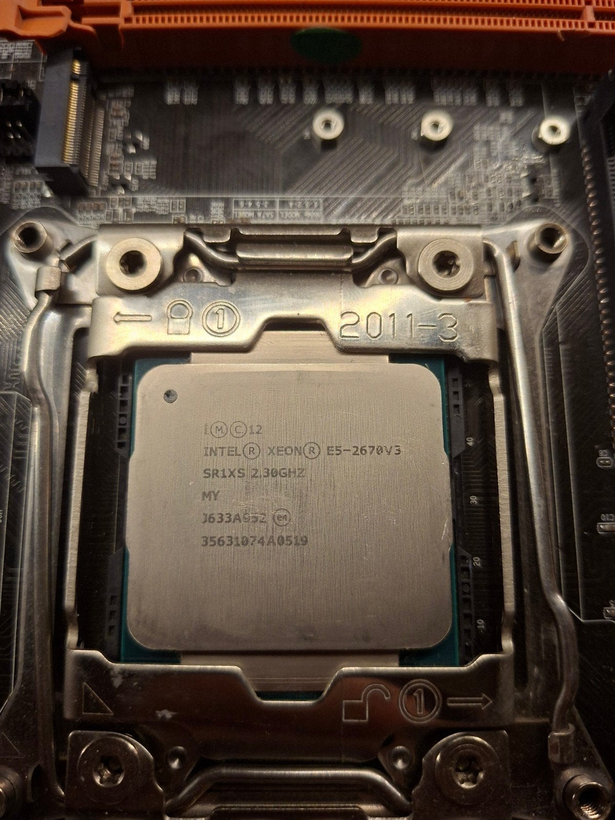 INTEL XEON E5-2670 V5, Computers en Software, Ophalen of Verzenden
