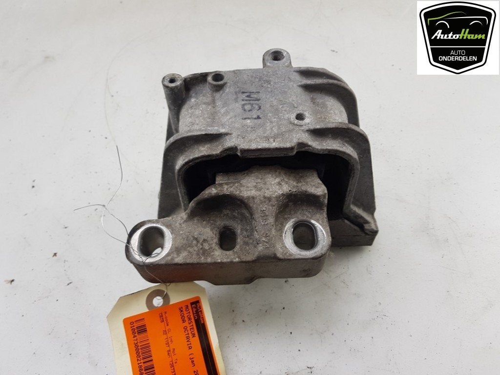 MONTAGE MOTEUR Skoda Octavia Combi (1Z5) (|1K0199262CP|), Utilisé, Skoda