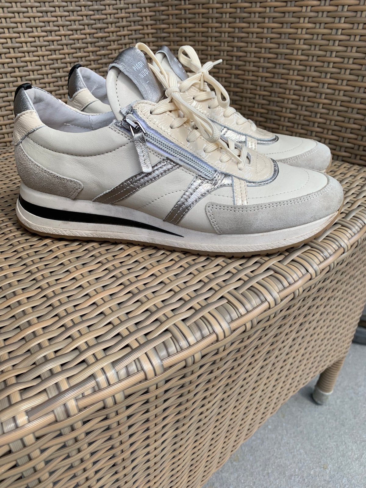 Sneakers  dames piedi Nudi, Wit, Ophalen of Verzenden, Zo goed als nieuw, Sneakers