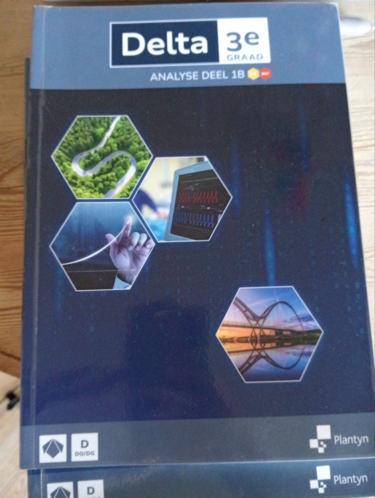 Ylke Van Dun - Leerboek, Ophalen, Nederlands, Ylke Van Dun; Tom Spons; Jesse Aerts; Nicole De Wilde; Maarte...