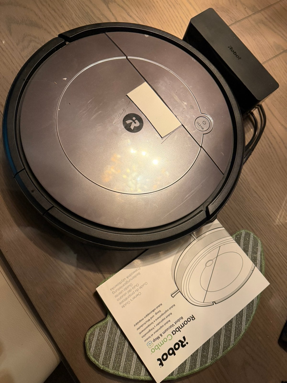 Application pour aspirateur et robot laveur iRobot Roomba, Electroménager, Réservoir, Utilisé, Aspirateur robot, Station de charge