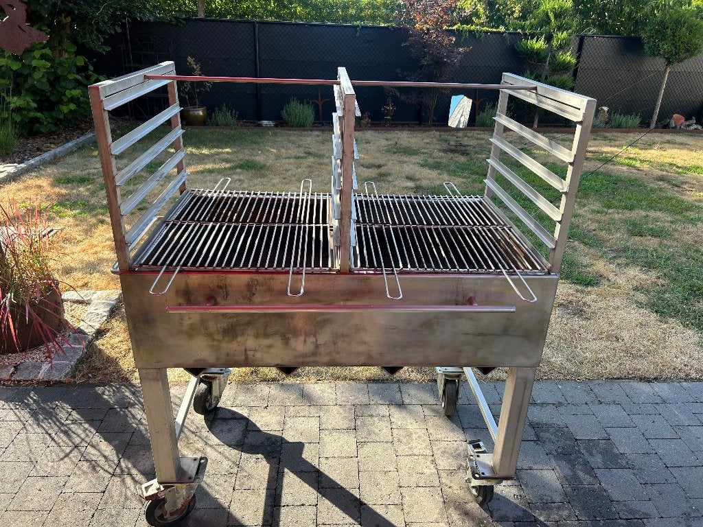 BBQ/GRILL, Tuin en Terras, Houtskoolbarbecues, Ophalen, Gebruikt, Overige merken
