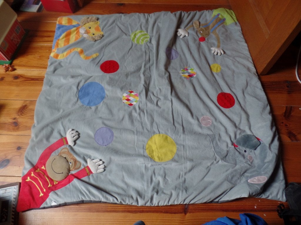 Tapis de jeu Bébé, Enfants & Bébés, Enlèvement, Comme neuf, Gris, Couverture