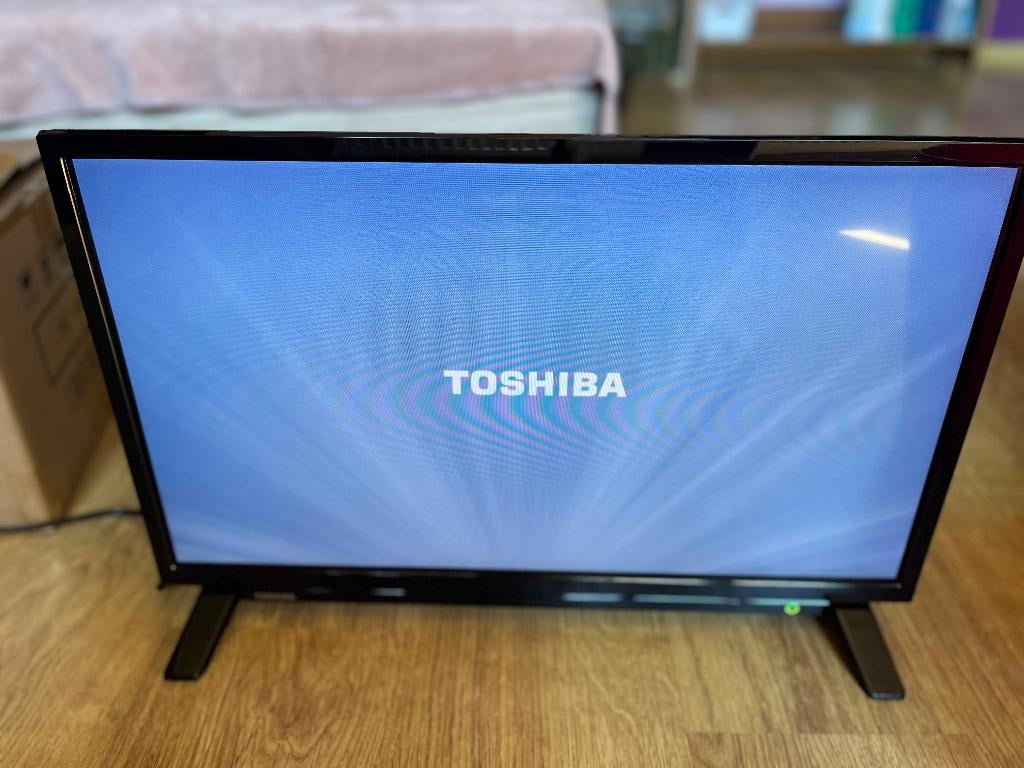 TV TOSHIBA 60 cm (24 pouce), Audio, Tv en Foto, Televisies, Ophalen, 50 Hz, HD Ready (720p), Zo goed als nieuw