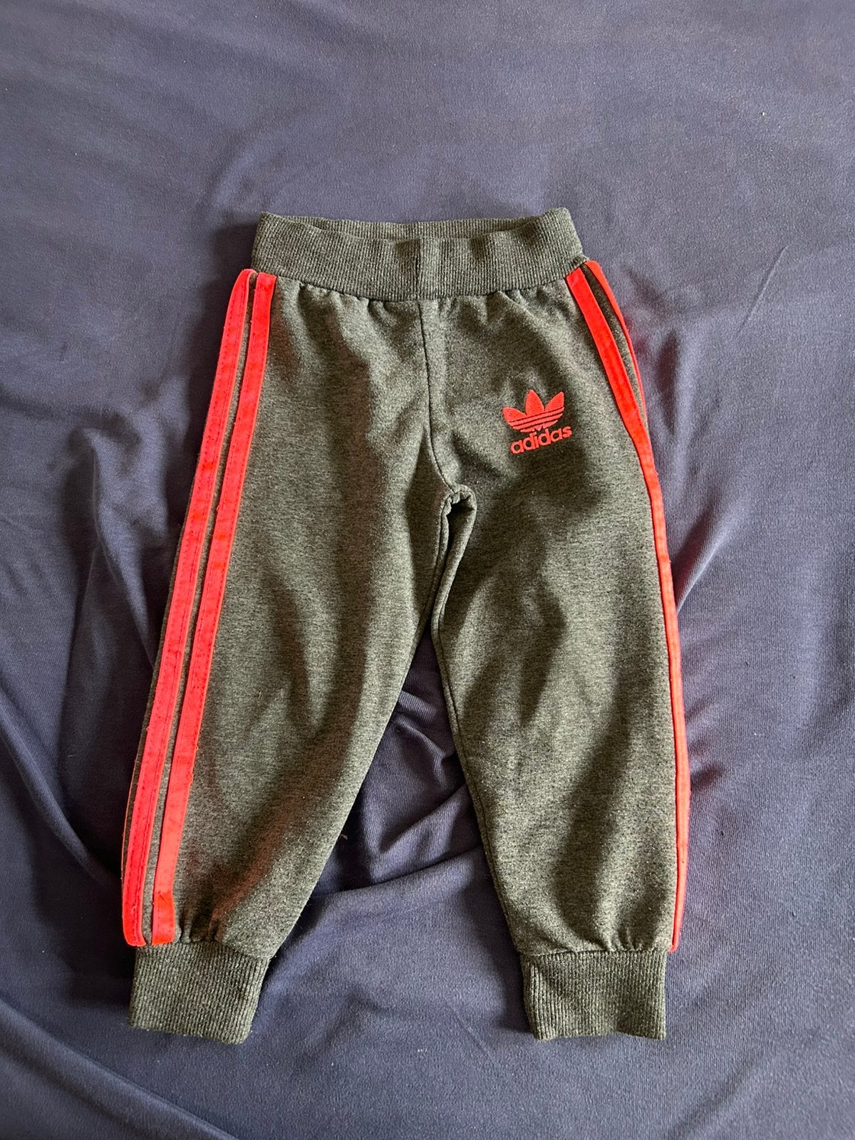 Meisjes sport broek, Kinderen en Baby's, Kinderkleding | Maat 98, Ophalen, Gebruikt, Meisje, Broek