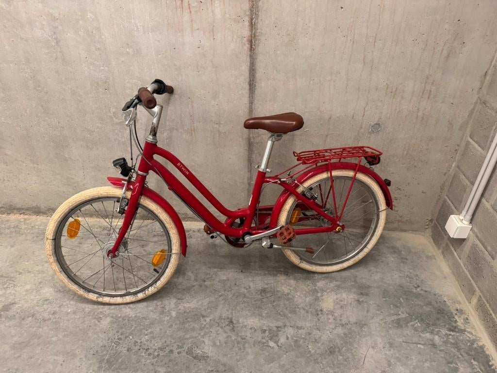 Rode meisjesfiets Btwin Elops 900 20 inch (6-9 jaar), Ophalen, Gebruikt, Velgrem, Versnellingen