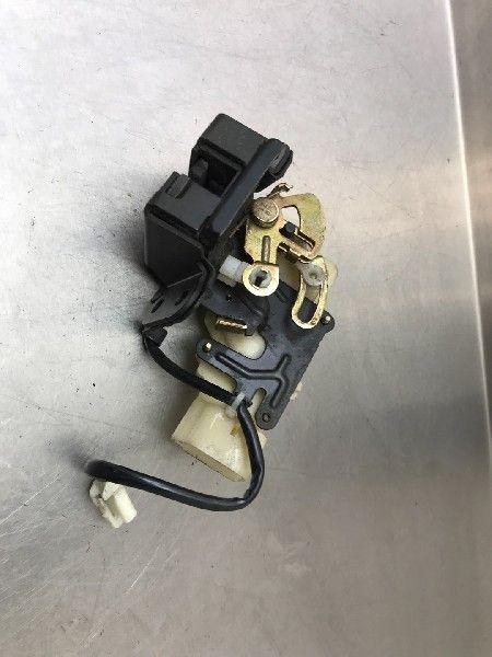 DIVERS VEROUILLAGE Mazda MPV (LW19 / 69) (01-1999/02-2006), Utilisé, Mazda