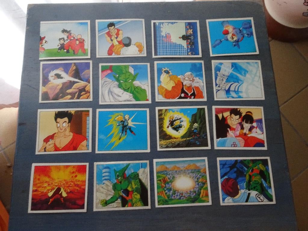 16 Panini-afbeeldingen - Dragon Ball Z2, Ophalen of Verzenden, Zo goed als nieuw, Meerdere stickers