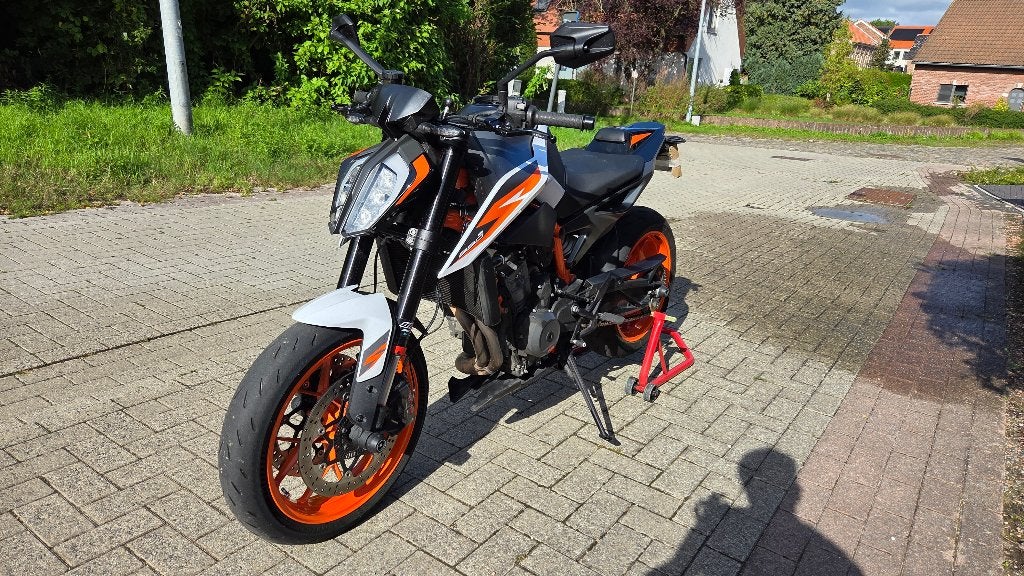 ktm duke 890 R, Permis Moto A, Occasion, Plus de 35 kW, 2 cylindres