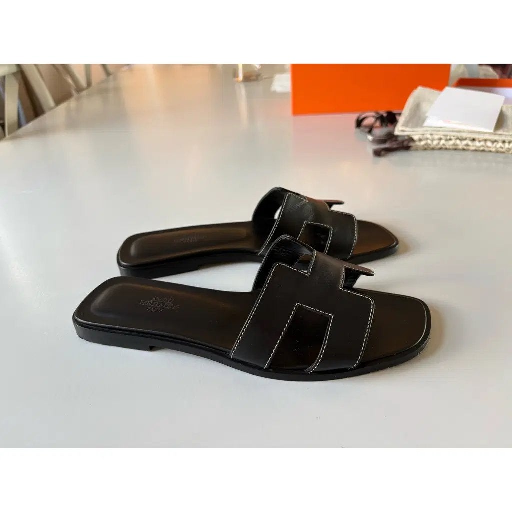 Mules en cuir Hermès, Kleding | Dames, Verzenden, Zo goed als nieuw