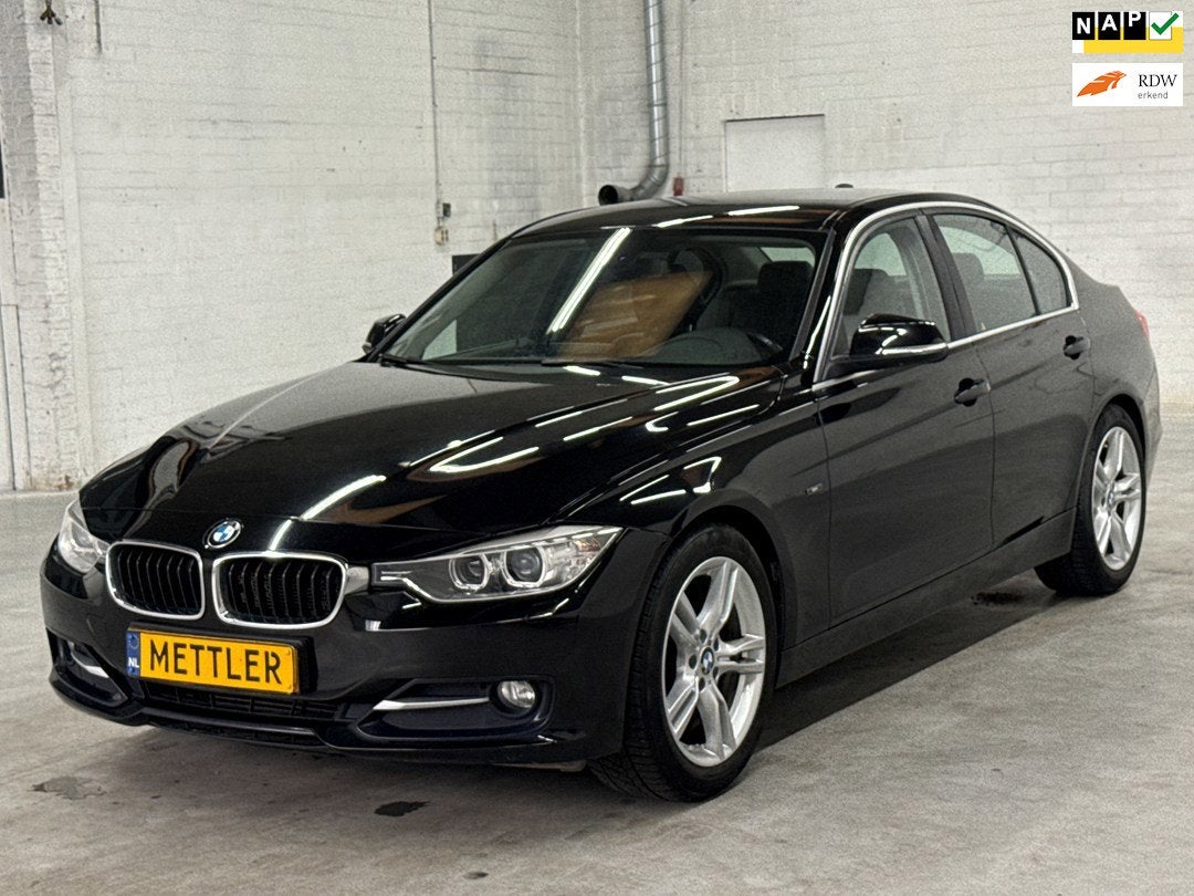 BMW 3-serie 320d EfficientDynamics Edition High Executive, Auto's, Achterwielaandrijving, 4 cilinders, 109 g/km, Leder en Stof