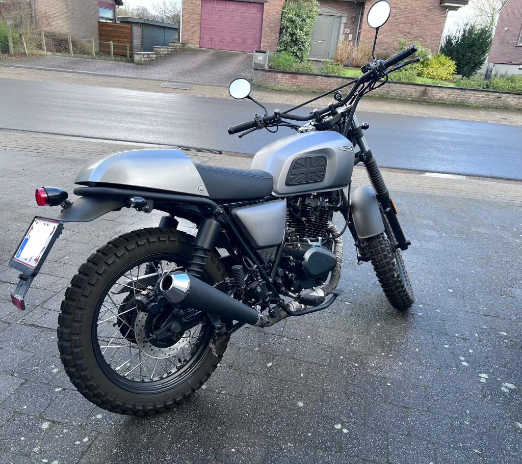 Brixton Felsberg 125, LED Verlichting, Particulier, 125 cc, 1 cilinder