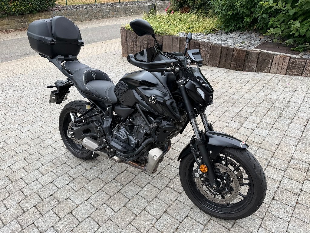 Yamaha MT-07, Motoren, 2 cilinders, Motorrijbewijs A, Particulier, 690 cc