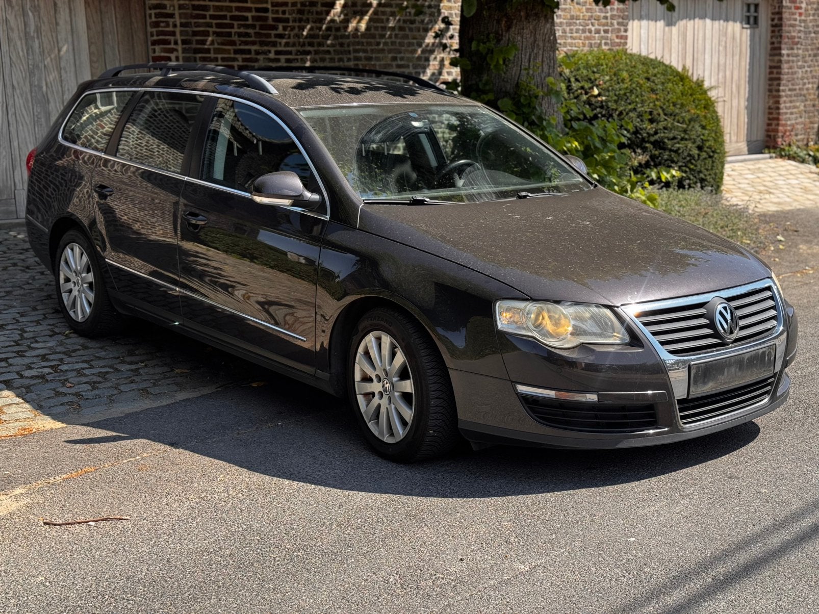 VOLKSWAGEN PASSAT / 2.0 DIESEL! / AIRCO! / EURO 5, Auto's, Voorwielaandrijving, Euro 5, Stof, Zwart