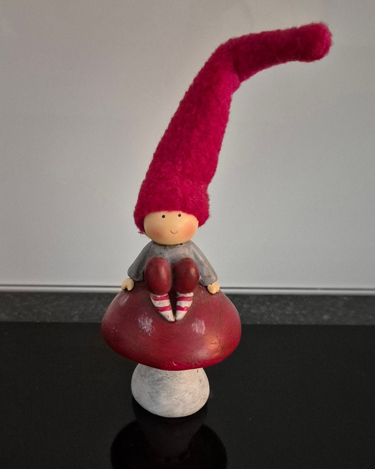Zweedse Åsas Tomtebod Kerstkabouter Frode op Paddenstoel, Enlèvement