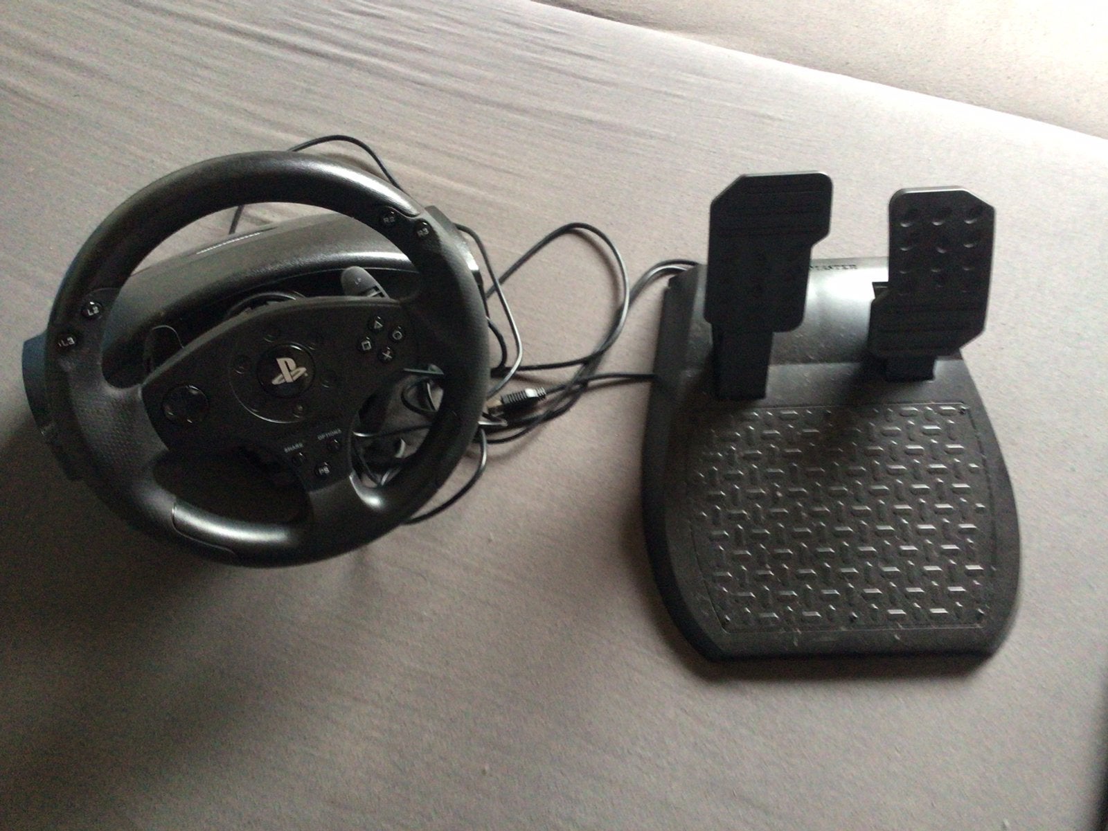 Autoracestuur en pedalen voor playstation 4, Enlèvement, Comme neuf, PlayStation 4
