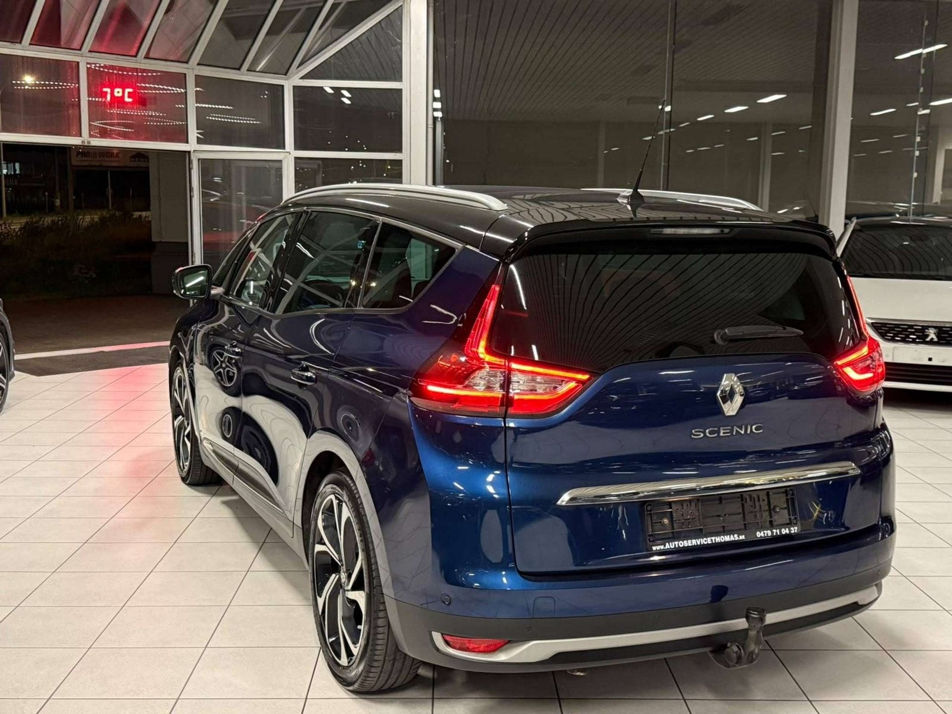 Renault Scenic BOSE Édition 1.3i Essence 7 Places Automatiq, Gebruikt, Euro 6, 5 zetels, 103 kW