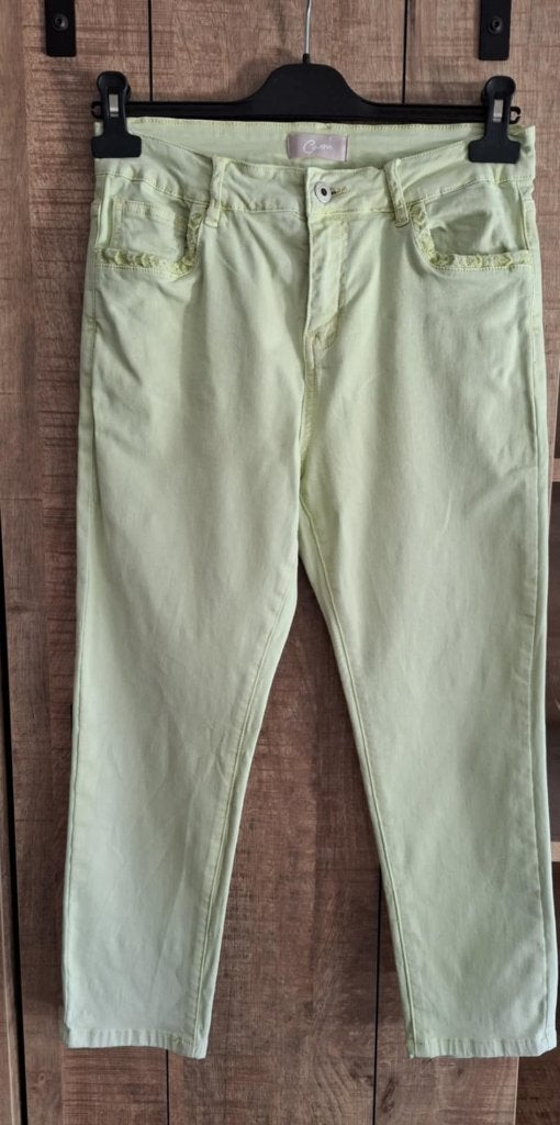 Dames zomer capri/driekwart broeken aan 5 € stuk, Kleding | Dames, Maat 38/40 (M), Overige kleuren, Ophalen of Verzenden, Zo goed als nieuw