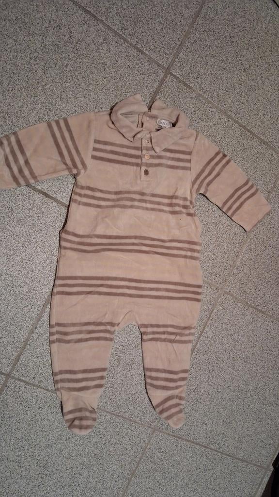 Rompertje Obaibi maat 68, Kinderen en Baby's, Nacht- of Onderkleding, Jongetje of Meisje, Ophalen of Verzenden, Zo goed als nieuw