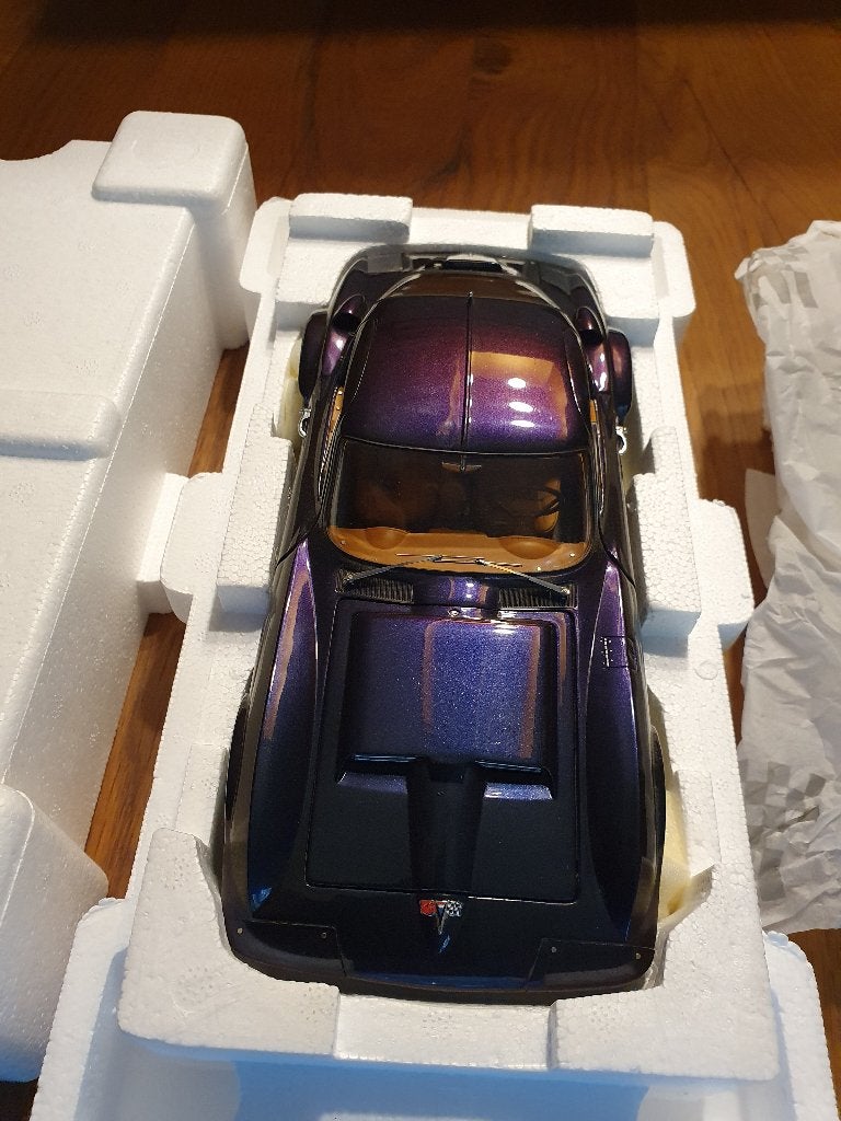 1/18 Monte Carlo EXOTO Corvette, Ophalen of Verzenden, Zo goed als nieuw