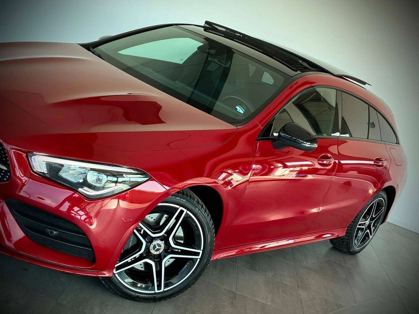 Mercedes-Benz CLA-Klasse Shooting Break 250 e PHEV BREAK-PAC, Rouge, Achat, 2270 kg, Euro 6