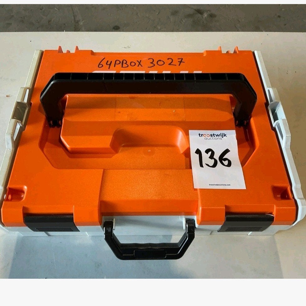 Chargeur rapide STIHL MSA 220 C + 2 chargeurs rapides AP 300, Jardin & Terrasse, Enlèvement