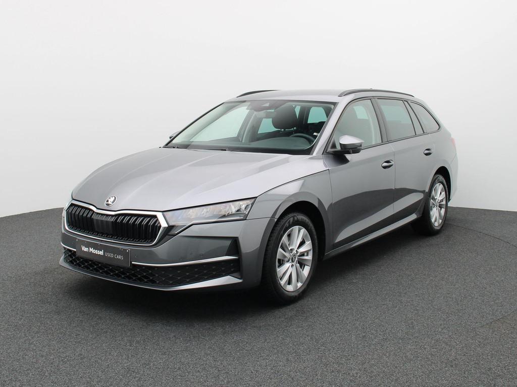 Skoda Octavia Combi 1.5 TSI eTec 110kW DSG7 SELECTION, Autos, Argent ou Gris, Achat, Entreprise, Entretenue par le concessionnaire