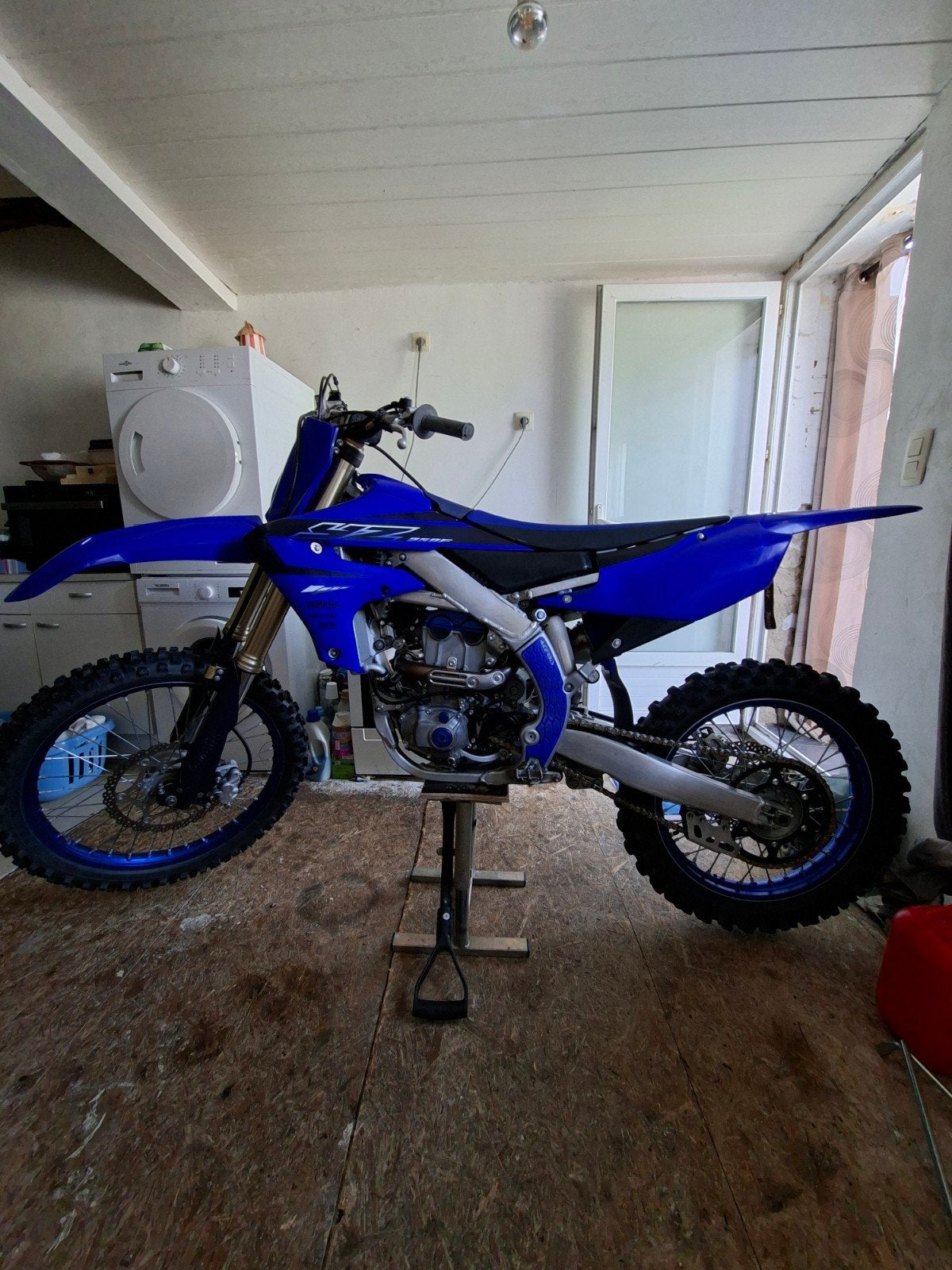 Yamaha yzf 250 2023, Motos, Particulier