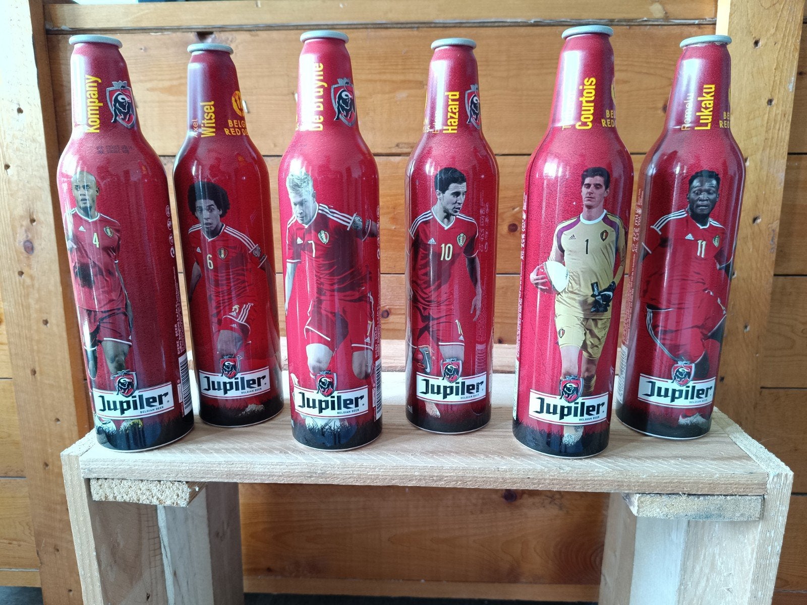 Belgian Red Devils collector bottles, Enlèvement ou Envoi, Bouteille(s), Jupiler