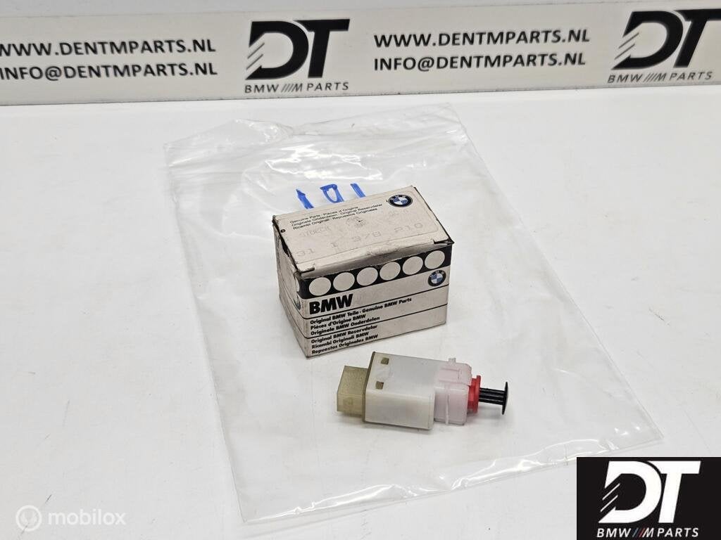 Koppelingschakelaar BMW E30 E36 E46 E34 E39 etc 61318360421, Auto-onderdelen, Dashboard en Schakelaars, Nieuw, Ophalen of Verzenden