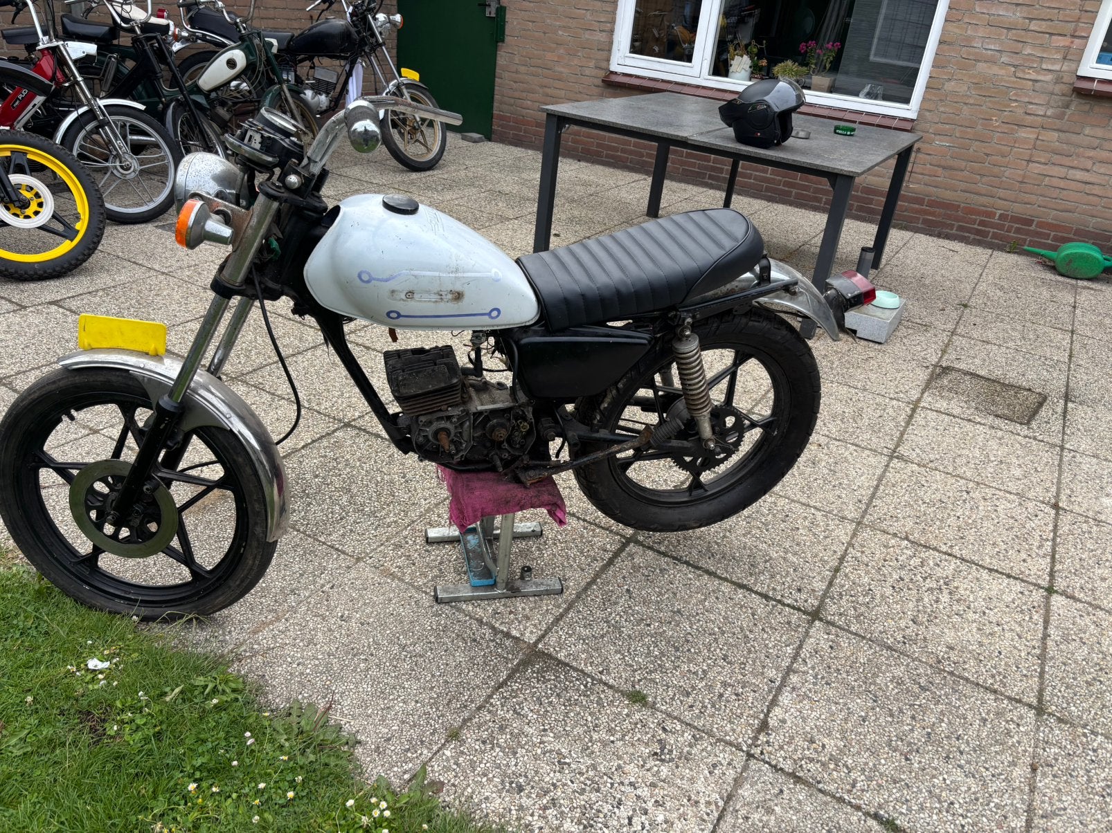 Suzuki zr 50 l opknapper, Vélos & Vélomoteurs, Cyclomoteurs | Oldtimers & Ancêtres, Enlèvement