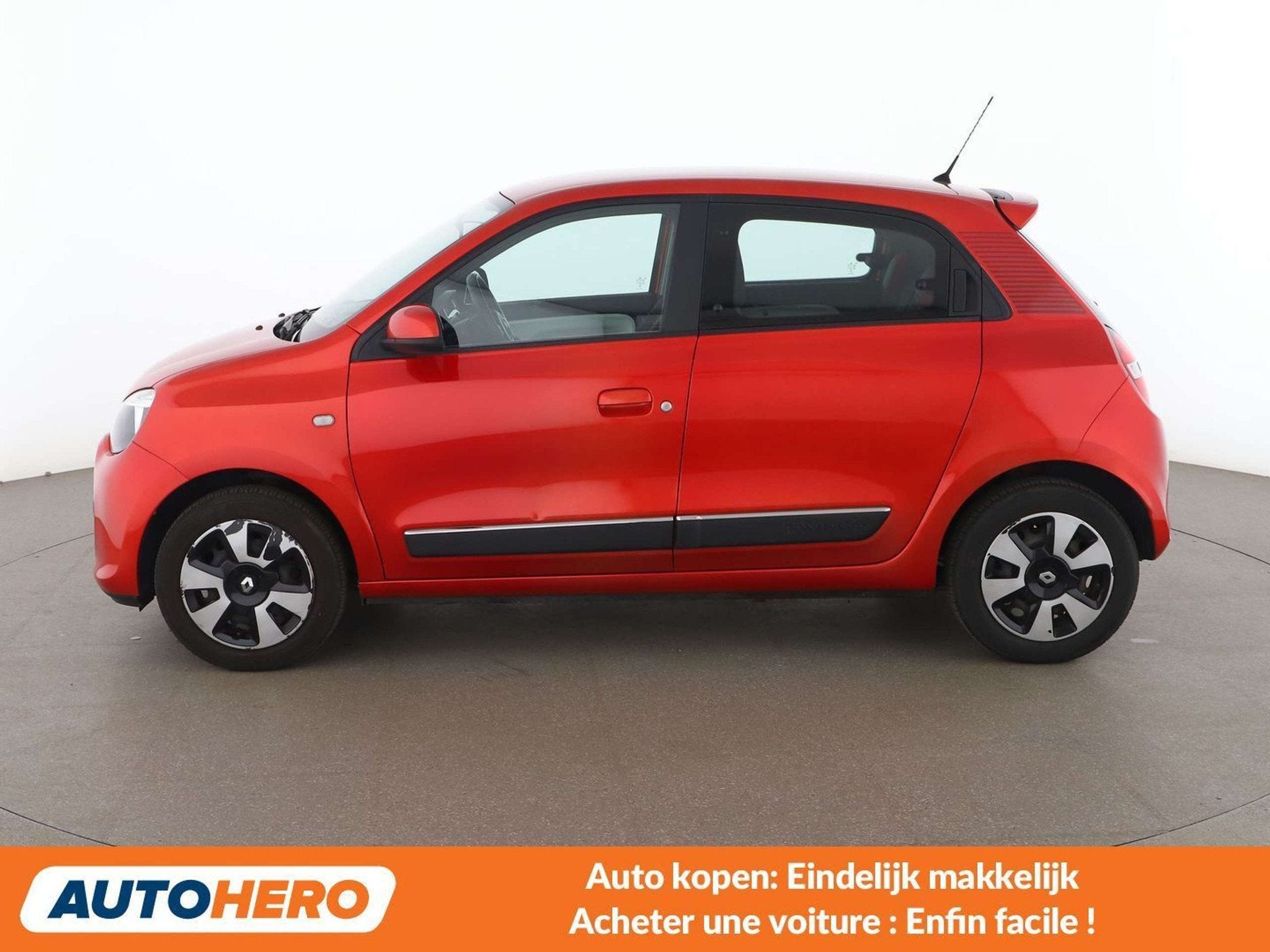 Renault Twingo 1.0 SCe Live (bj 2016), Auto's, 4 zetels, Gebruikt, Start-stop-systeem, Handgeschakeld