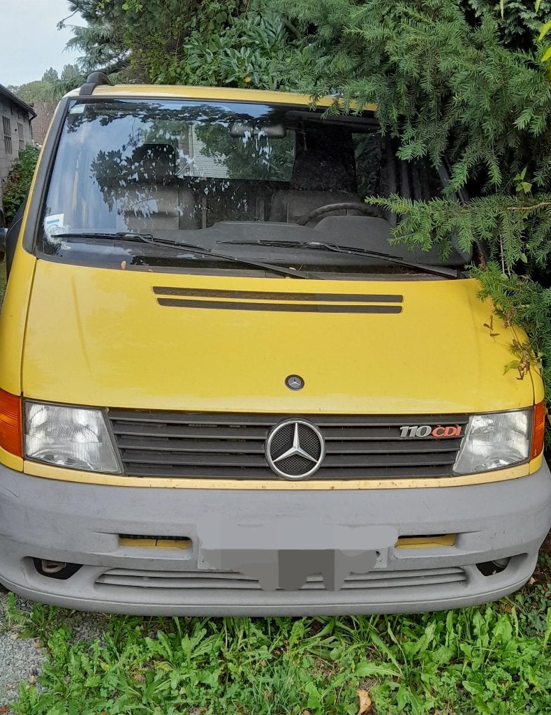 Mercedes Vito, Achat, 4 portes, Jaune, Boîte manuelle