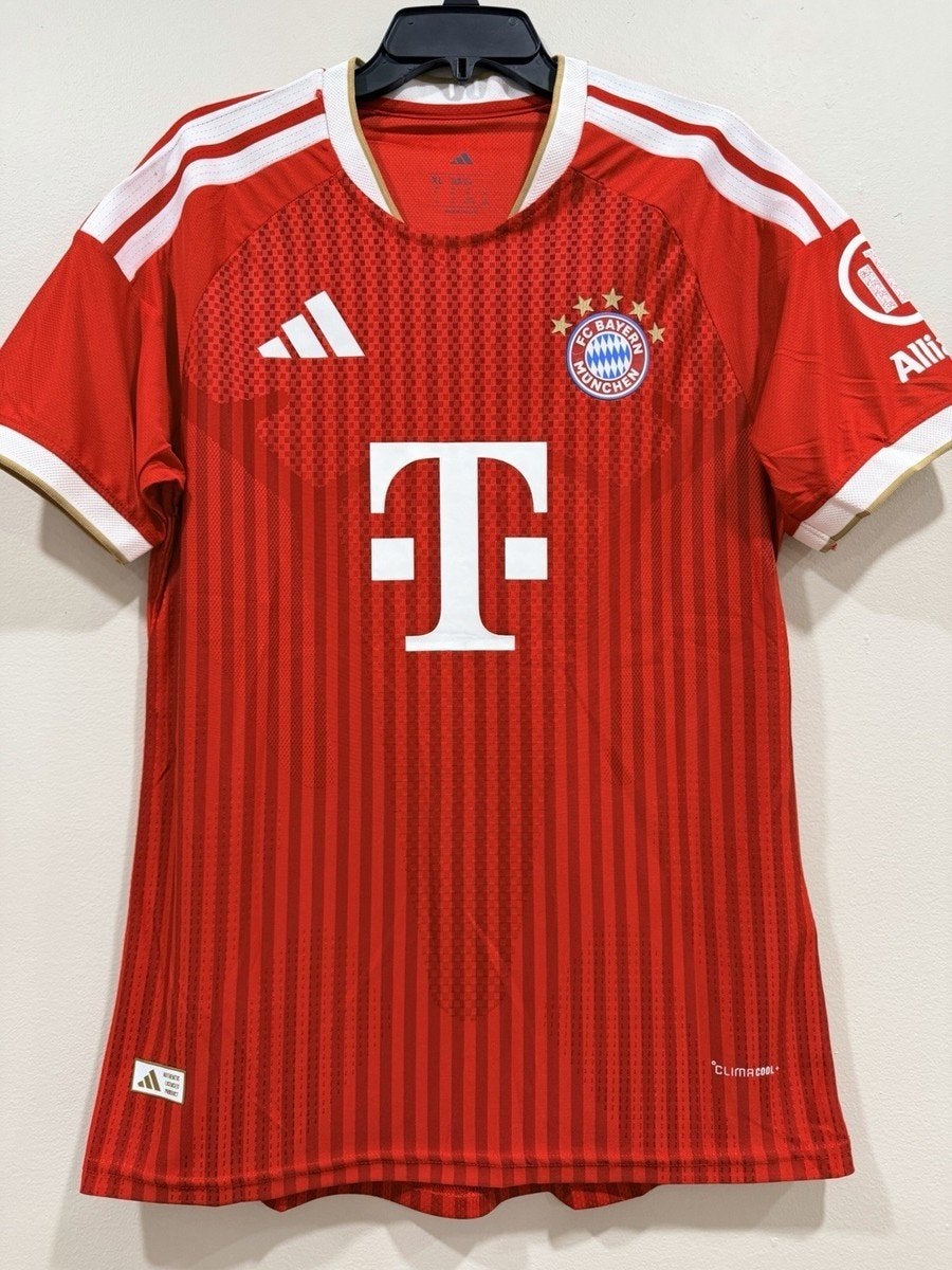 Bayern München Olise Voetbal Thuisshirt Origineel Nieuw 2026, Sport en Fitness, Voetbal, Verzenden