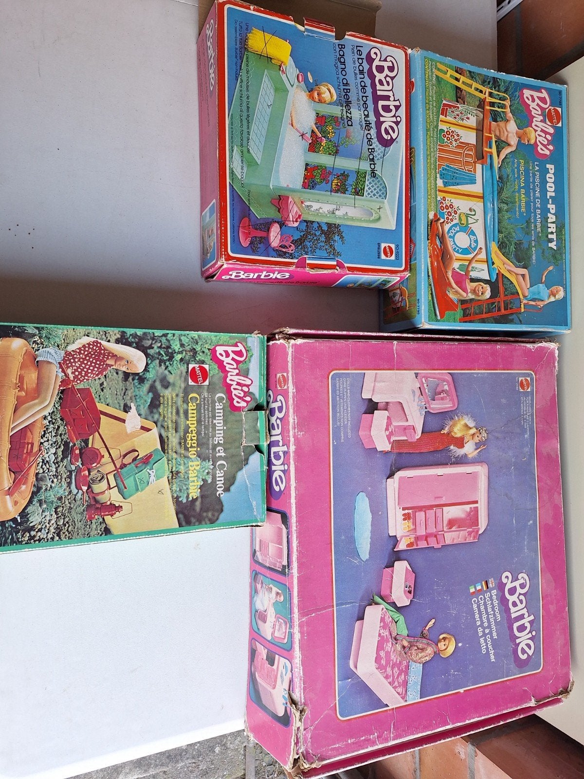 oude dozen  barbie, Antiek en Kunst, Ophalen