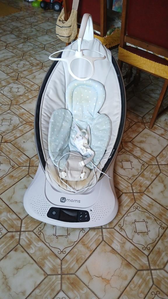 4 mom, Autres marques, Comme neuf, Enlèvement, Avec ceinture(s)