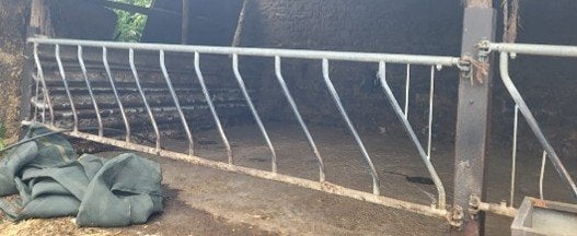 Cornadis d'alimentation galvanisés –2 X10 + 1X8, Enlèvement, Utilisé