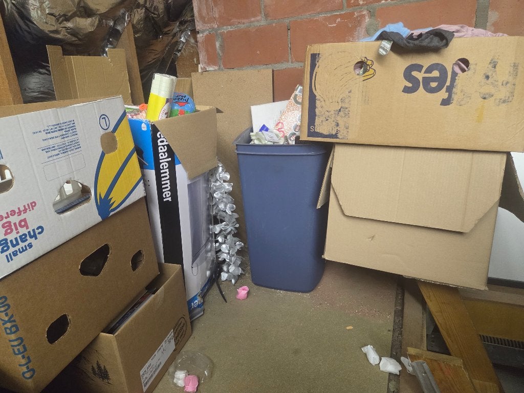 Rommelmarkt spullen allerlei, Enlèvement, Utilisé
