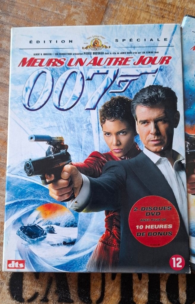 2x DVD JAMES BOND 007 Meurs un autre jour Collector MGM/WB, CD & DVD, Action, Néerlandais, Français, Suppléments