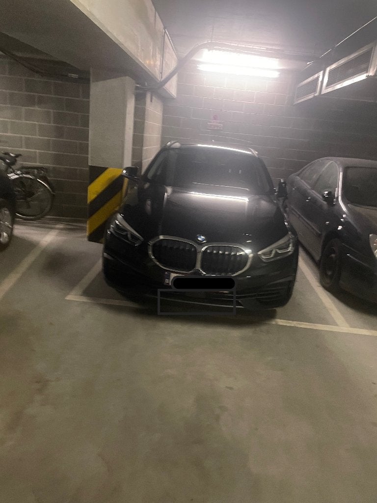 PARKING Férmé à louer, Immo, Bruxelles