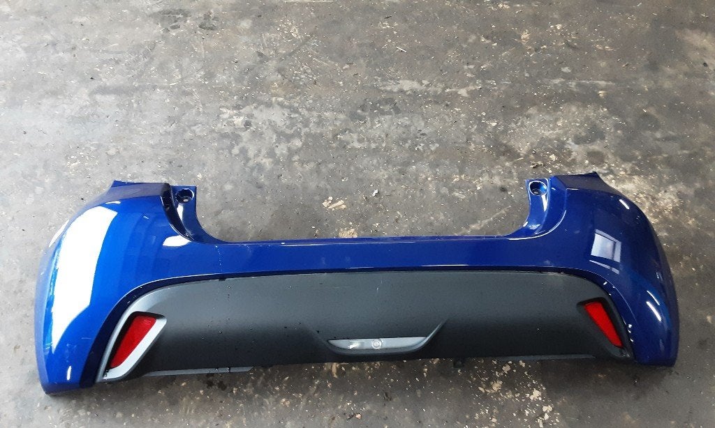 BUMPER ACHTER Toyota Yaris IV (P21 / PA1 / PH1) (01-2020/-), Gebruikt, Kundenbetreuung@toyota.de, Toyota, Achter