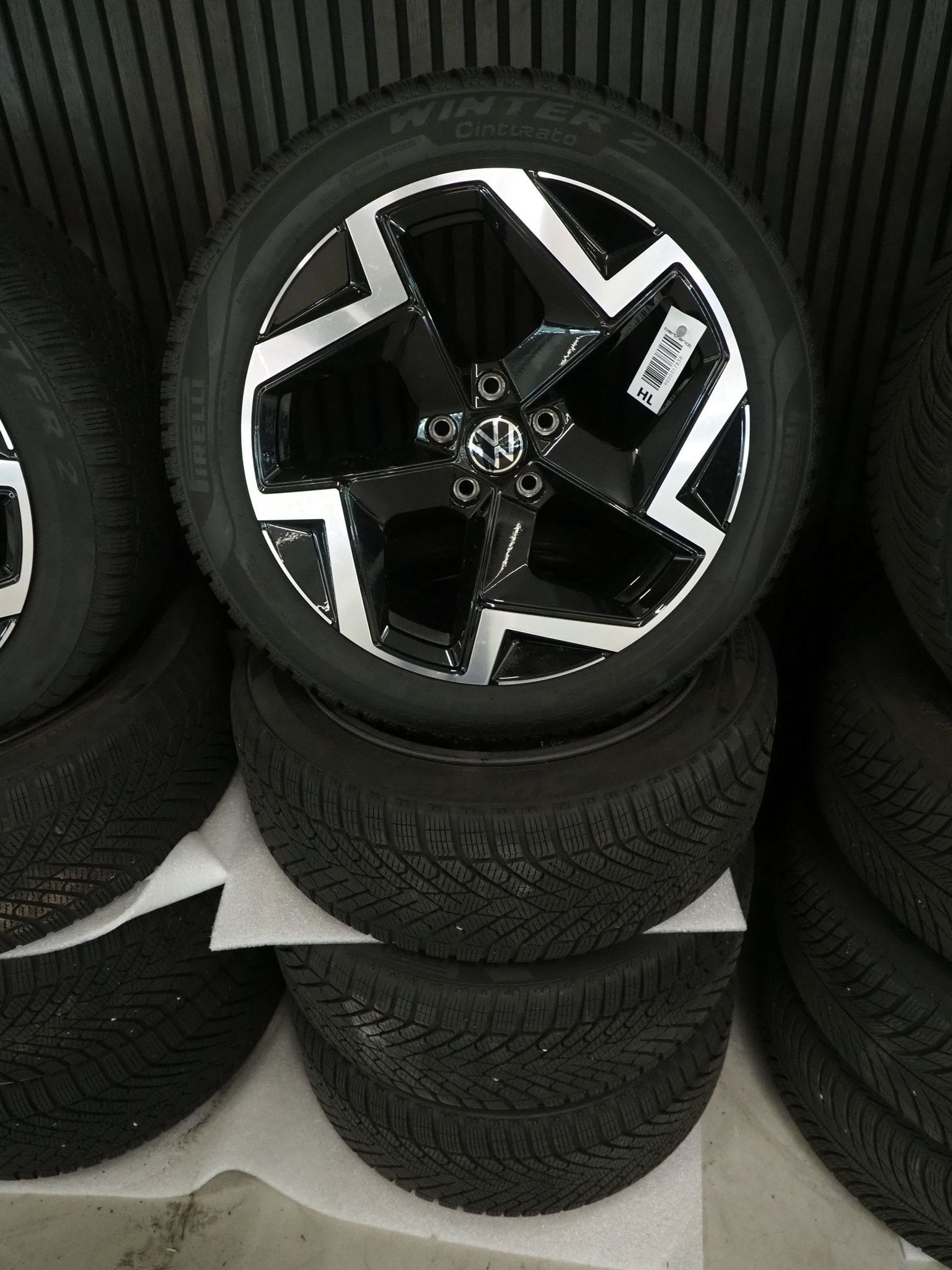 Volkswagen Passat Coventry B9 B8 Winterset Pirelli, Autos : Pièces & Accessoires, Pneus et Jantes, Pneus hiver, -, Véhicule de tourisme