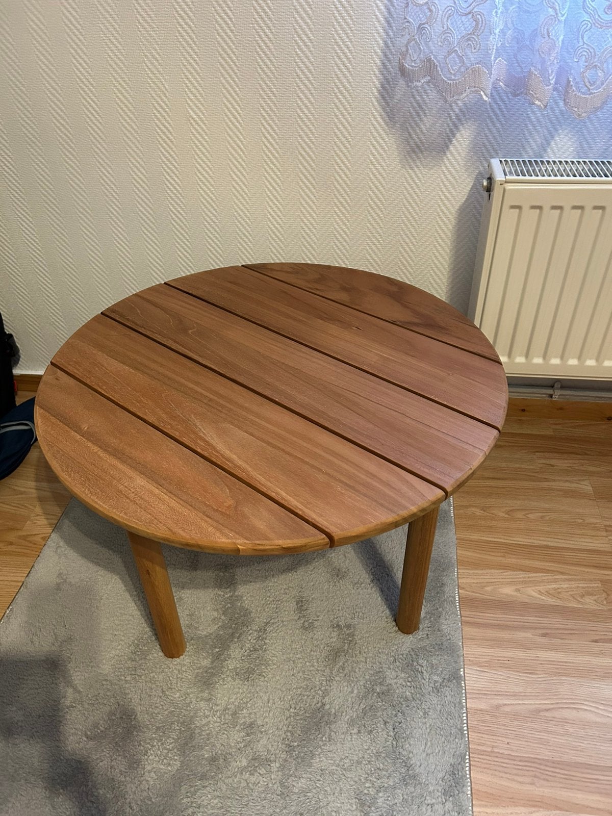 Table d'appoint d'extérieur Ethnicraft Quatro en teck, Maison & Meubles, Neuf, 55 à 75 cm, Design, Rond