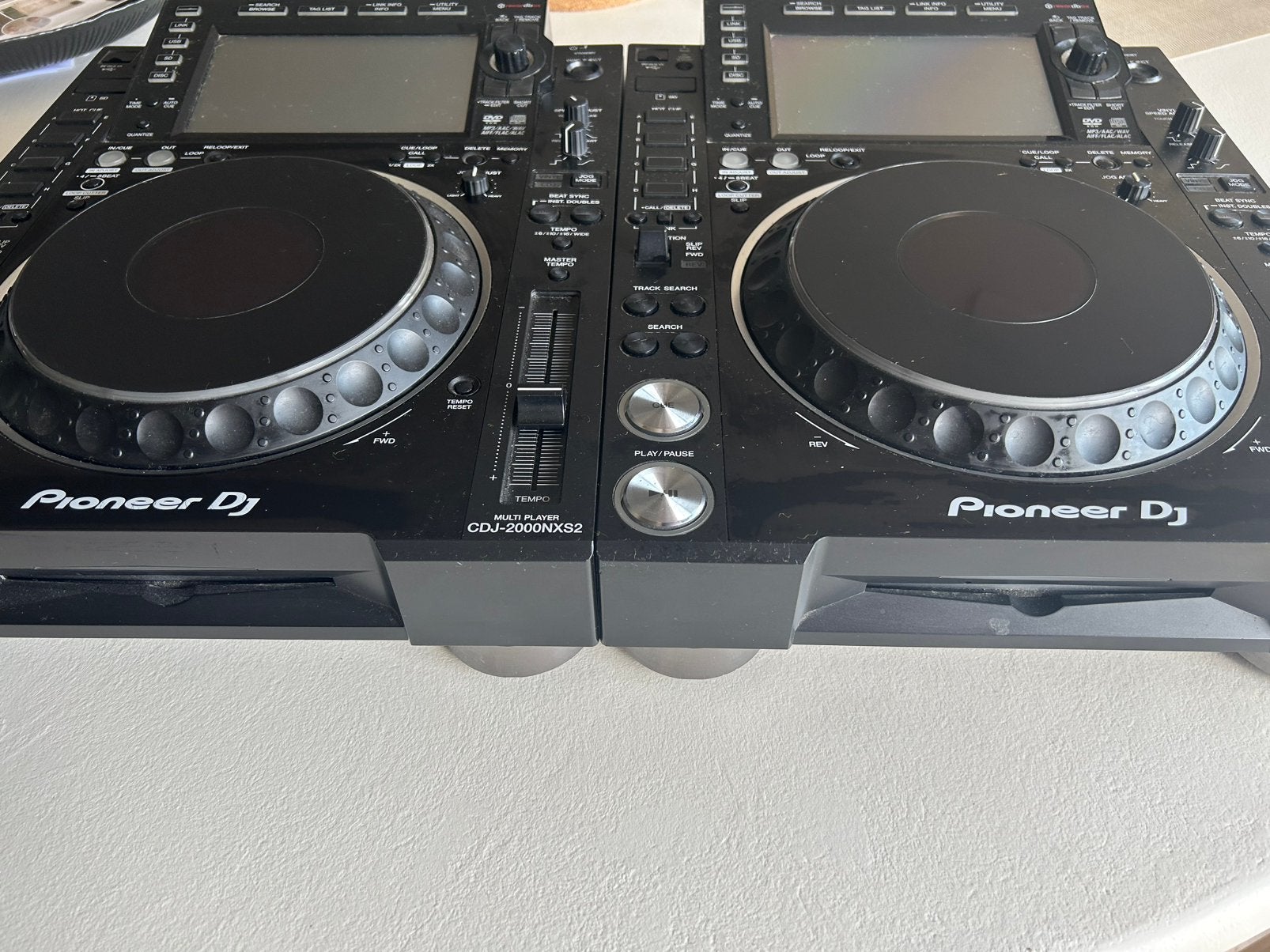 2x Pioneer CDJ-2000NXS2 –Mooie Staat, Musique & Instruments, Enlèvement, Comme neuf, Pioneer