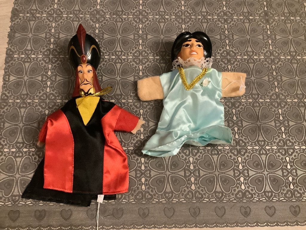 Disney Alladin verschillende handpoppen (20-28 cm), Kinderen en Baby's, Speelgoed | Poppen, Ophalen of Verzenden, Gebruikt, Overige typen