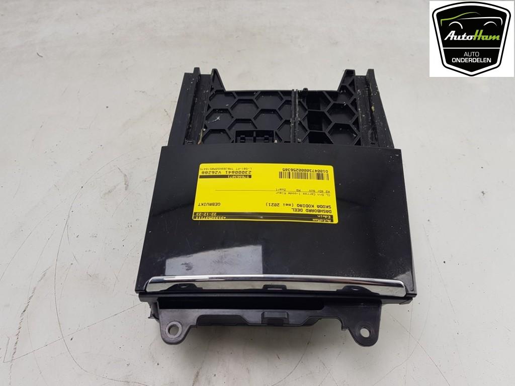 TABLEAU DE BORD DIVERS Skoda Kodiaq (01-2016/05-2024), Utilisé, Skoda
