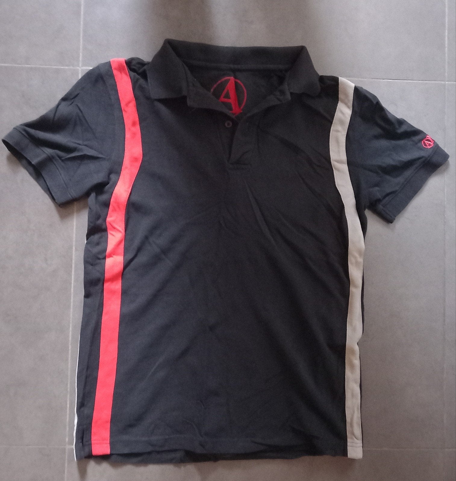 polo - small - Antwrp -> 3€, Ophalen, Zwart, Antwrp, Gedragen