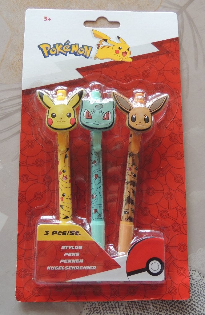 Matériel scolaire - Pokémon Set avec 3 stylos, Hobby & Loisirs créatifs, Matériel scolaire, Enlèvement